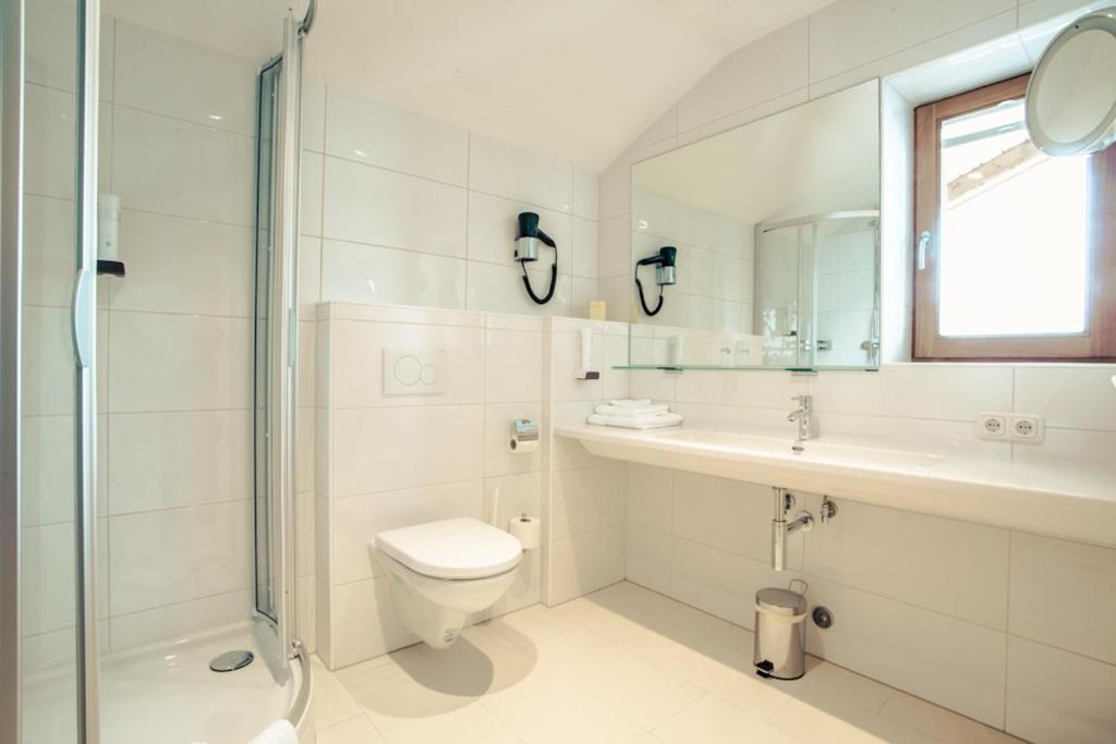 Hotel Garni Kranzbichlhof Durrnberg Стая снимка